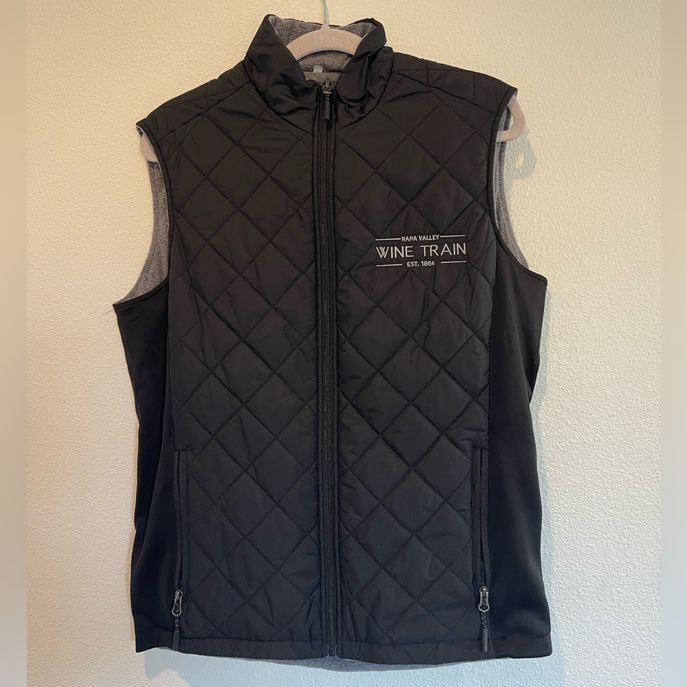 Black Quilted Men's/Women’s Size Small Vest Napa Valley Wine Train